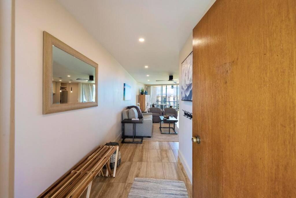 Hale Ono Loa 403- Top Floor, Ocean View, & Complete Modern Remodel Apartman Kahana Kültér fotó