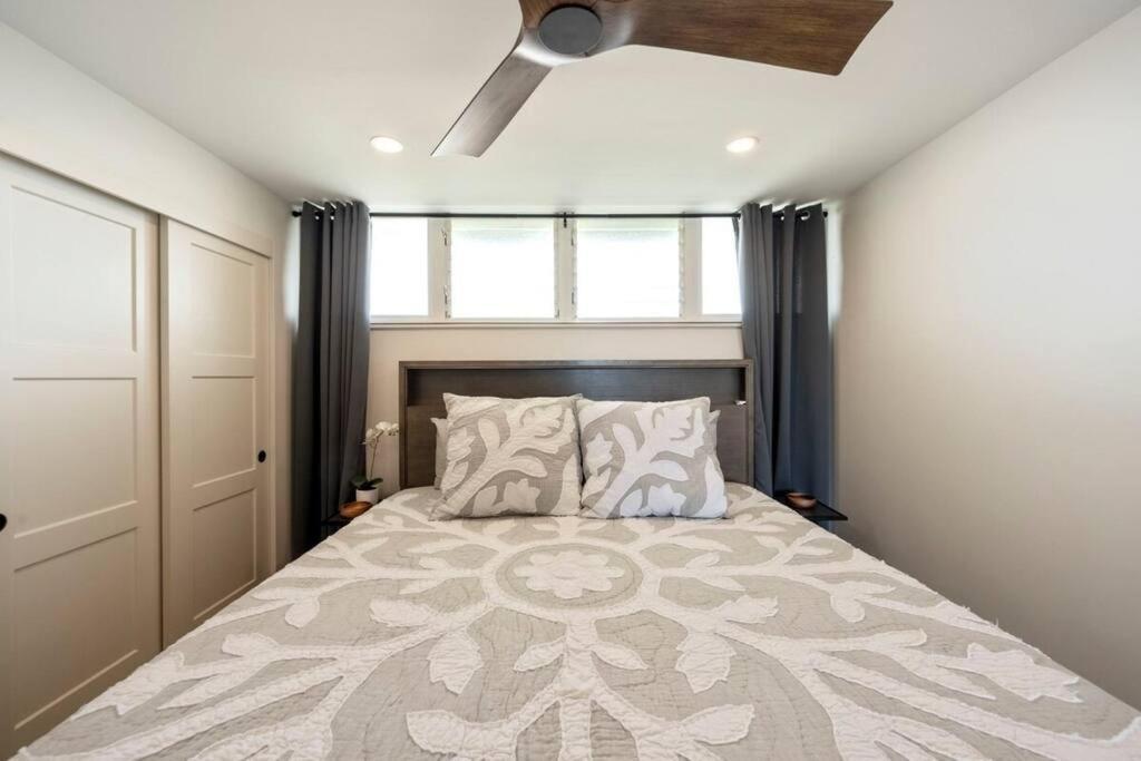 Hale Ono Loa 403- Top Floor, Ocean View, & Complete Modern Remodel Apartman Kahana Kültér fotó