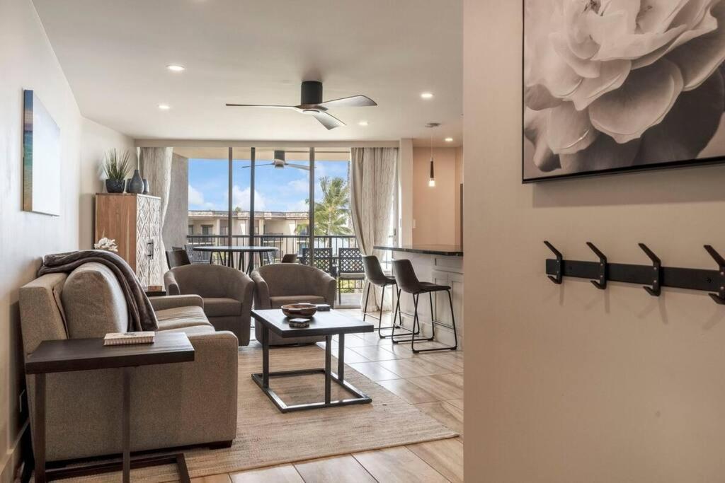 Hale Ono Loa 403- Top Floor, Ocean View, & Complete Modern Remodel Apartman Kahana Kültér fotó